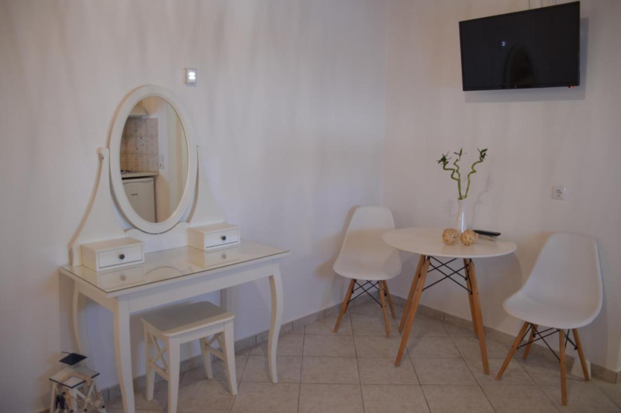 Cute Studio In Milos 트리피티 외부 사진